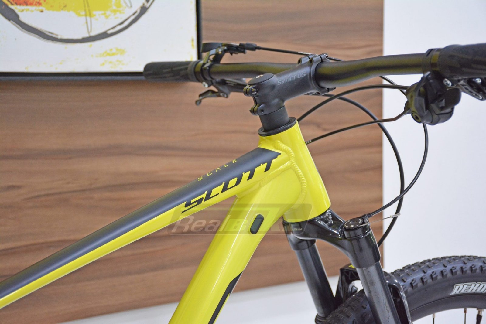 BICICLETA SCOTT SCALE 970 BIKE YELLOW - Image 4