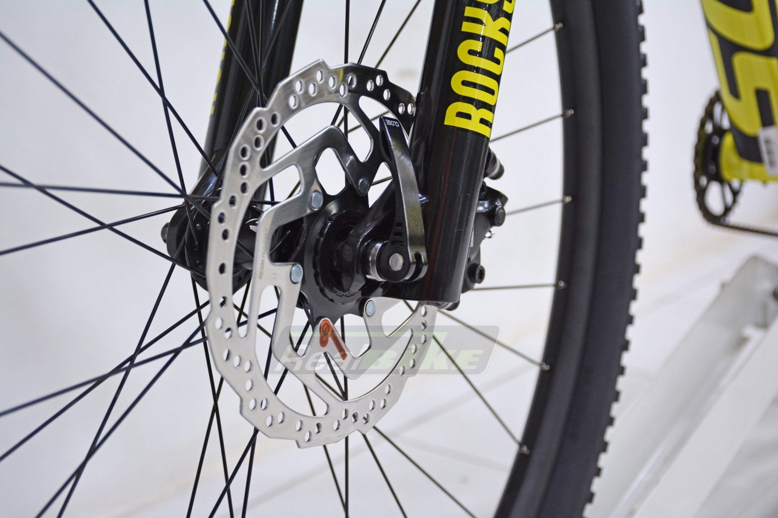 BICICLETA SCOTT SCALE 970 BIKE YELLOW - Image 9